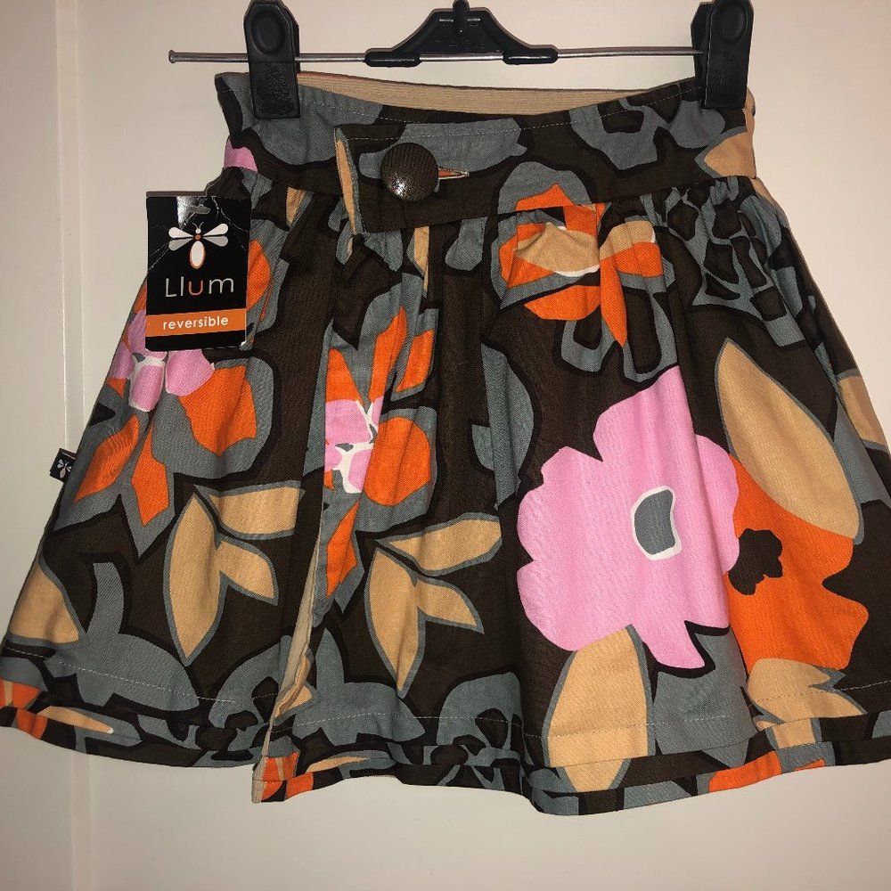 Llum reversible skirt girl's sz 5 NWT